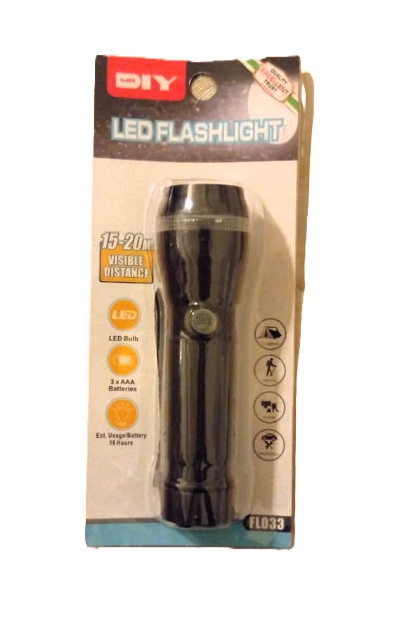 LED Flashlight – 3 × AAA Batteries, 15–20 m Beam