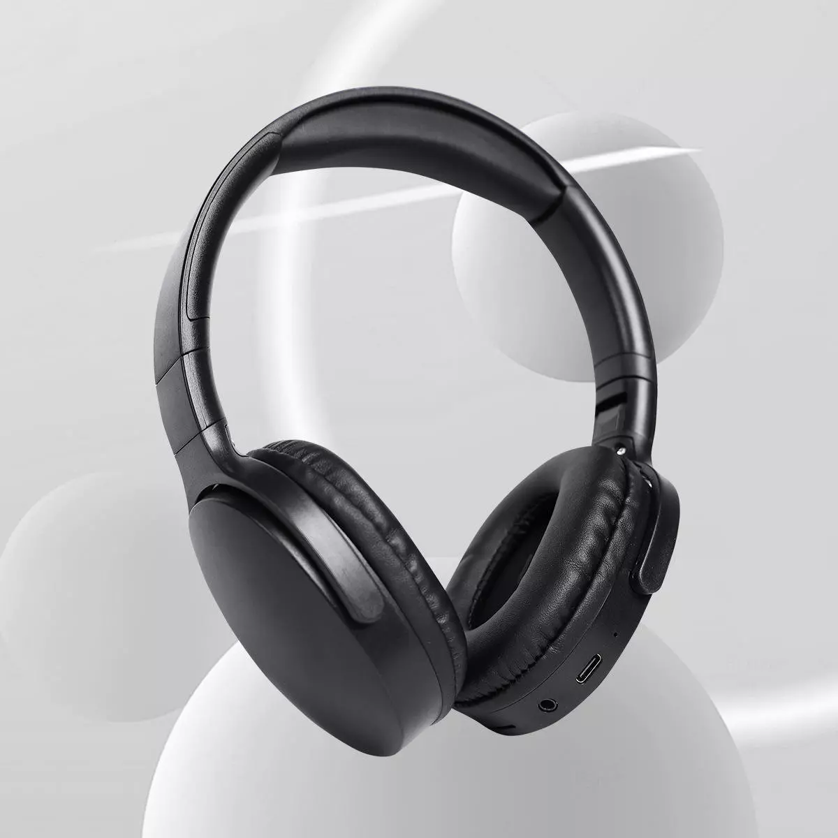 P2961 Wireless Bluetooth Stereo Gaming Headset
