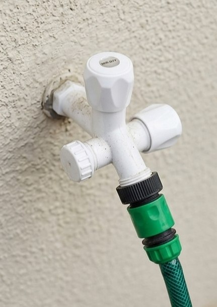 MR. DIY Two Way Tap